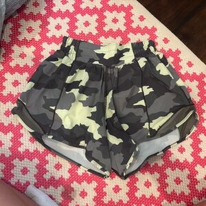 Lululemon Camo Print Hotty Hots - TALL low rise